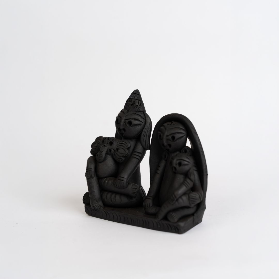 Black Terracotta Style Village Household Clay Figurine - Image 3