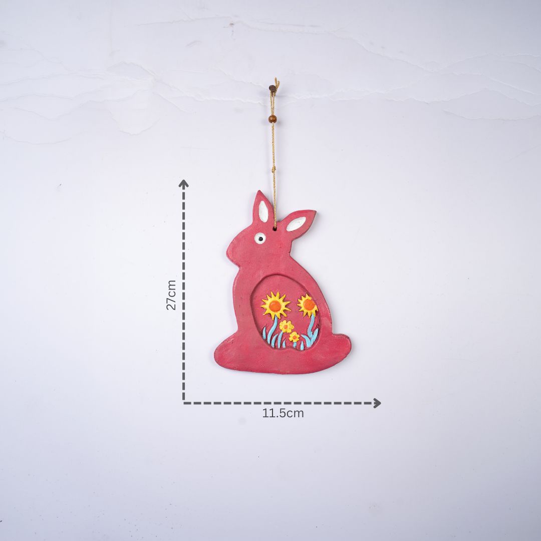 Hand-Painted Terracotta Rabbit Hanging (Red) with dm